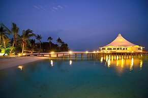 Safari Island Resort