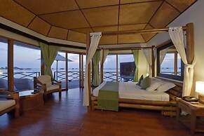 Safari Island Resort