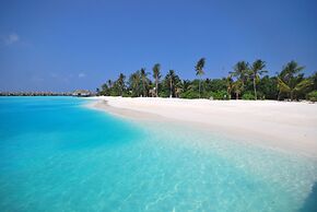 Safari Island Resort