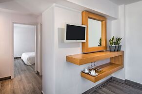 Thireas Hotel