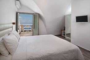 Thireas Hotel