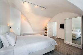 Thireas Hotel