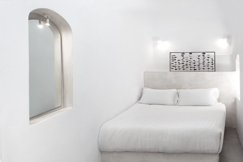 Thireas Hotel