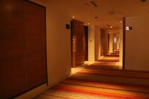 Ramada by Wyndham Darjeeling Gandhi Road