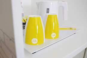 YELLO Hotel Harmoni Jakarta