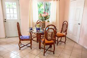 Mayan Villas Hotel