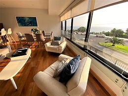 Stylish Ocean View Private Apartment