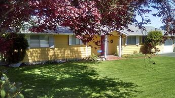 6th Street Langley Vacation House