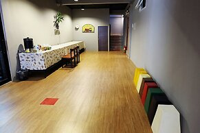 Inn Stations Hostel