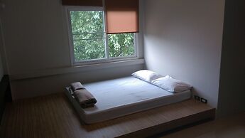 Inn Stations Hostel