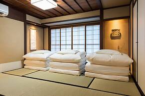 Higashiyama Kageroi