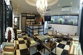 Dino Studio