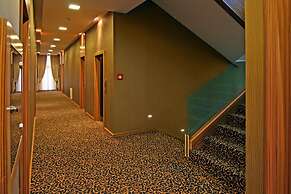 Hotel Crystal