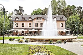 Hotel Crystal