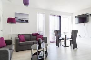 Kingfisher Cambridge Central West Apartments
