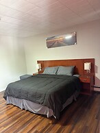 Advance Inn