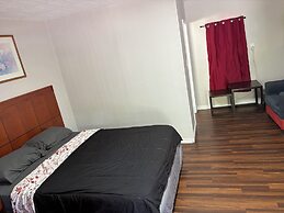 Advance Inn