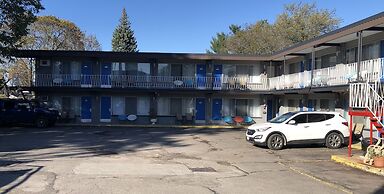 Advance Inn