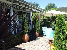 Hillside Bed & Breakfast