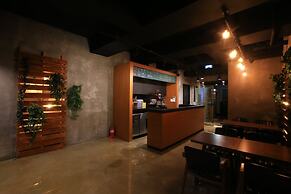 Restia Stay Suwon Station