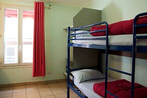 Auberge Internationale des Jeunes - Hostel