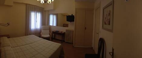 Hostal Ruiz