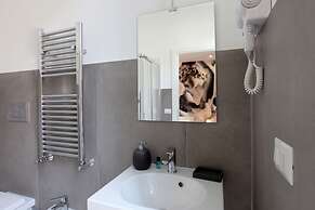 Suite Maggiore