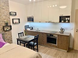 RS Apartments