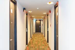 We Terminal Hotel