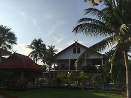Lyndale Lodge