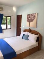 Lyndale Lodge