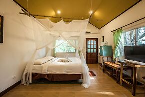 Varee Valley Resort and Restaurant