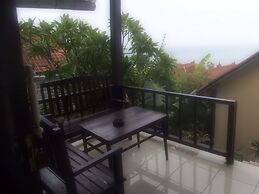 Bukit Indah Home Stay