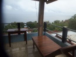 Bukit Indah Home Stay