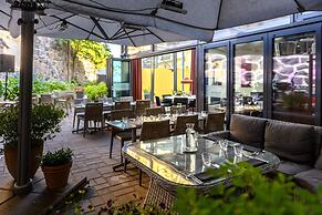 Regatta Spa Hotel