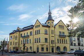 Regatta Spa Hotel