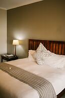 Hamiltons Lodge & Restaurant