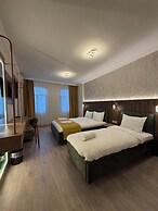 Taksim Peradise Hotel