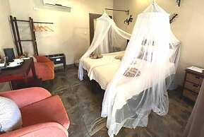 Thebe River Safaris