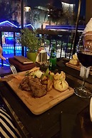 Prince Apart Hotel