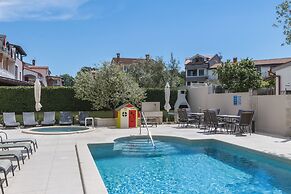Villa Nina Apartments