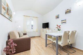 Villa Nina Apartments