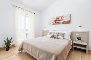 Villa Nina Apartments