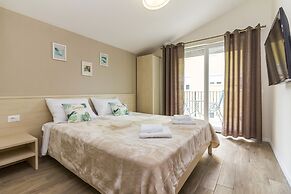Villa Nina Apartments