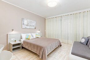 Villa Nina Apartments