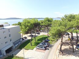 Hotel Villa Arausana & Antonina