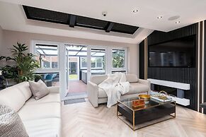 Riverside Villas