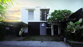Alia Home Sanur