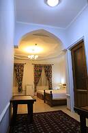 Grand Emir Residence