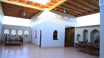 Grand Emir Residence